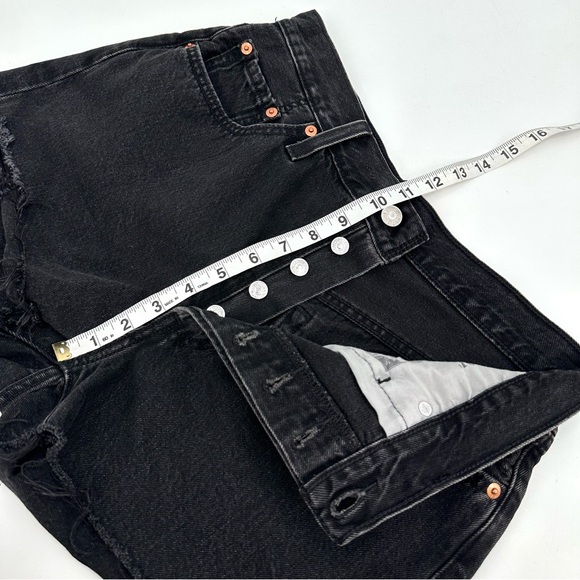 Levi’s 501 Jean Shorts Women W29 Black CutOff High Waist Button Fly Cotton Denim - Picture 6 of 9